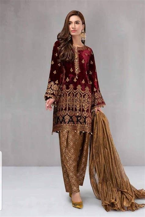 high quality replica designer clothing pakistan|pakistani fashion designer dresses.